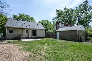 4151 Xenia Ave N, Robbinsdale, MN 55422 - Photo 2