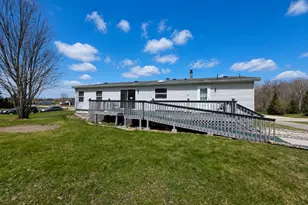 908 Trailview St, Bovey, MN 55709 - Photo 8