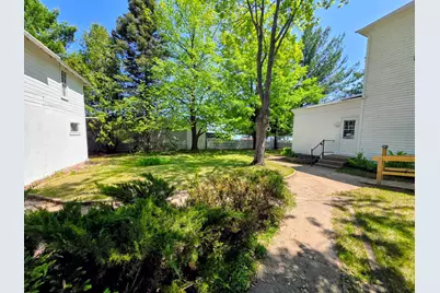 9 4th Avenue, Shell Lake, WI 54871 - Photo 8