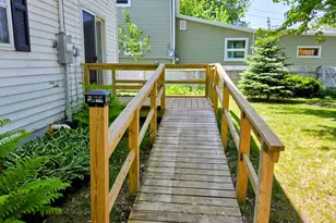 9 4th Ave, Shell Lake, WI 54871 - Photo 6