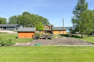 21447 Sunny Dr, Fergus Falls, MN 56537 - Photo 52