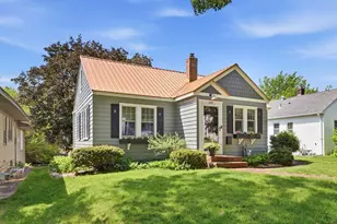 1512 Eleanor Ave, Saint Paul, MN 55116 - Photo 2