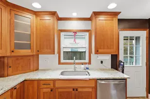 1102 Delaware Ave, West Saint Paul, MN 55118 - Photo 10