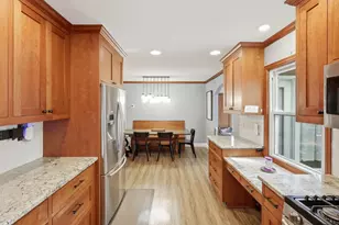 1102 Delaware Ave, West Saint Paul, MN 55118 - Photo 8