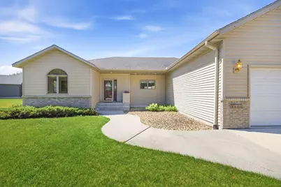 1404 Heritage Avenue NW, Hutchinson, MN 55350 - Photo 28