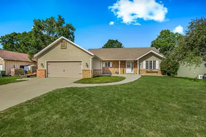 408 21st Street SE, Willmar, MN 56201 - Photo 4