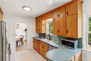 987 Chippewa Ave, Mendota Heights, MN 55118 - Photo 2