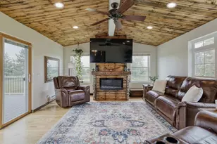 706 County Rd H, New Richmond, WI 54017 - Photo 4