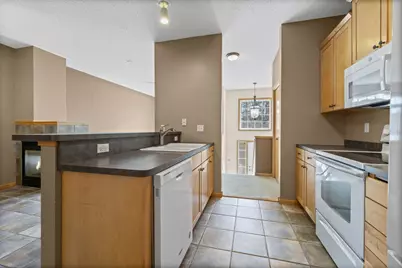 2320 Lower Afton Road E #423, Maplewood, MN 55119 - Photo 14