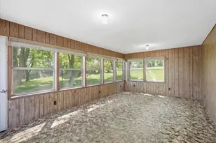 568 Shryer Ave W, Roseville, MN 55113 - Photo 24