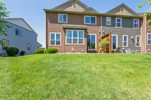 12037 84th Way N, Maple Grove, MN 55369 - Photo 2