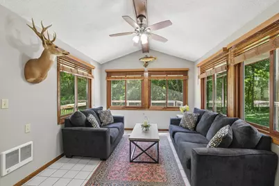 3203 Red Oak Circle S, Burnsville, MN 55337 - Photo 12