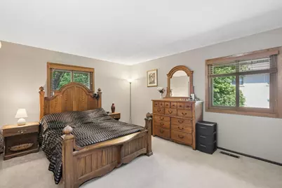 3203 Red Oak Circle S, Burnsville, MN 55337 - Photo 6