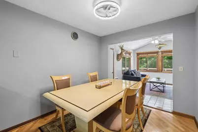 3203 Red Oak Circle S, Burnsville, MN 55337 - Photo 10