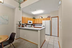 1610 Woodlynn Ave, Maplewood, MN 55109 - Photo 12