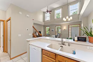 1610 Woodlynn Ave, Maplewood, MN 55109 - Photo 14