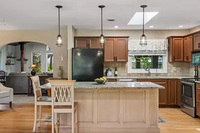 11304 19th Avenue S, Burnsville, MN 55337 - Photo 4
