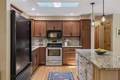 11304 19th Avenue S, Burnsville, MN 55337 - Photo 10