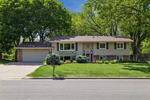11304 19th Ave S, Burnsville, MN 55337 - Photo 1