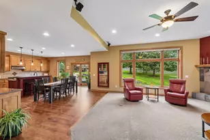 6625 Walnut Dr, Mound, MN 55364 - Photo 8