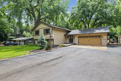 2194 Snowshoe Lane E, Saint Paul, MN 55119 - Photo 4