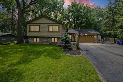 2194 Snowshoe Lane E, Saint Paul, MN 55119 - Photo 2