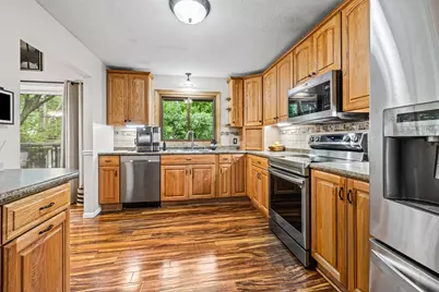 2194 Snowshoe Lane E, Saint Paul, MN 55119 - Photo 10