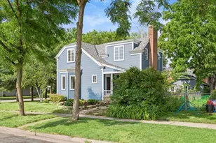 203 Lewis St, River Falls, WI 54022 - Photo 2