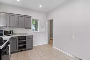 203 Lewis St, River Falls, WI 54022 - Photo 20