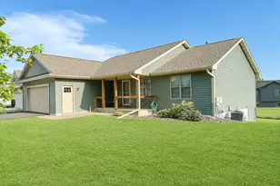 1607 Mallard Ave, Baldwin, WI 54002 - Photo 1