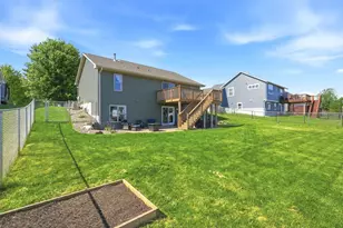 1607 Mallard Ave, Baldwin, WI 54002 - Photo 2