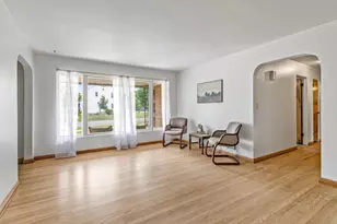 334 Margaret St, Eau Claire, WI 54701 - Photo 8