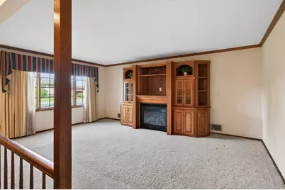 1112 Lyn Way, Hastings, MN 55033 - Photo 4