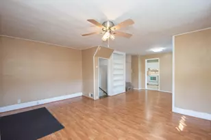 1007 11th St N, Fargo, ND 58102 - Photo 8