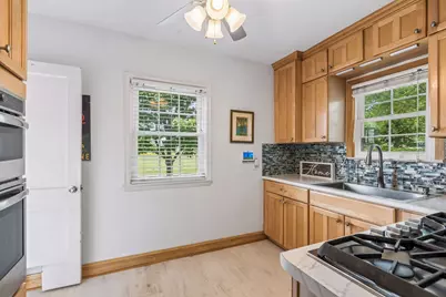 3301 Brownlow Avenue, Saint Louis Park, MN 55426 - Photo 8