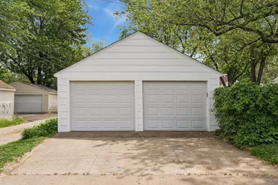 3301 Brownlow Avenue, Saint Louis Park, MN 55426 - Photo 32