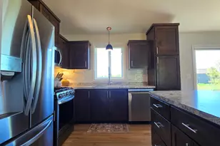 1240 W 6th St, Rush City, MN 55069 - Photo 14