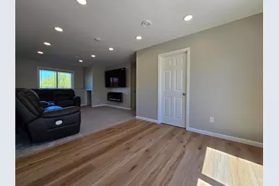 1240 W 6th Street, Rush City, MN 55069 - Photo 18