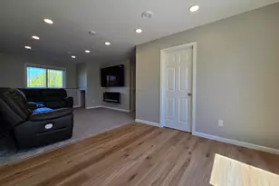 1240 W 6th St, Rush City, MN 55069 - Photo 18