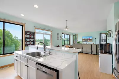 1969 Schoolmaster Drive, Chaska, MN 55318 - Photo 14