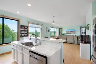 1969 Schoolmaster Dr, Chaska, MN 55318 - Photo 14