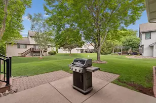 9039 Vickors Crossing, Brooklyn Park, MN 55443 - Photo 34