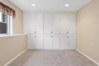 9039 Vickors Crossing, Brooklyn Park, MN 55443 - Photo 26