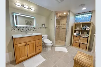 8233 Abbott Avenue S, Bloomington, MN 55431 - Photo 20