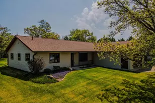 706 Forest View Ave, Park Rapids, MN 56470 - Photo 2