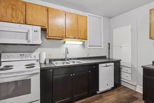 303 W 4th St, Duluth, MN 55806 - Photo 18