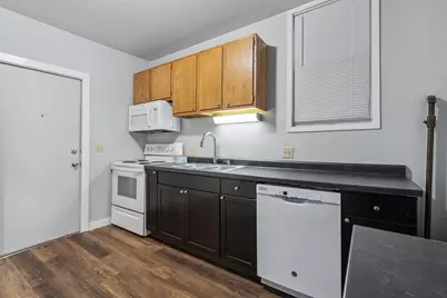 303 W 4th Street, Duluth, MN 55806 - Photo 16