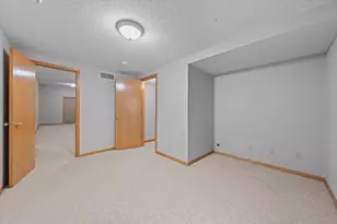 17672 Kettering Trail, Lakeville, MN 55044 - Photo 58