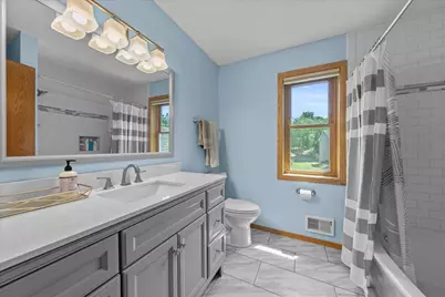 17672 Kettering Trail, Lakeville, MN 55044 - Photo 48