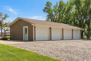 26850 Aberdeen Ave, New Prague, MN 56071 - Photo 4